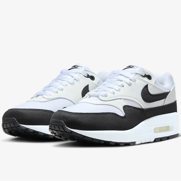 Nike Air Max 1 Like New Women’s size 6.5 - Picture 4 of 11